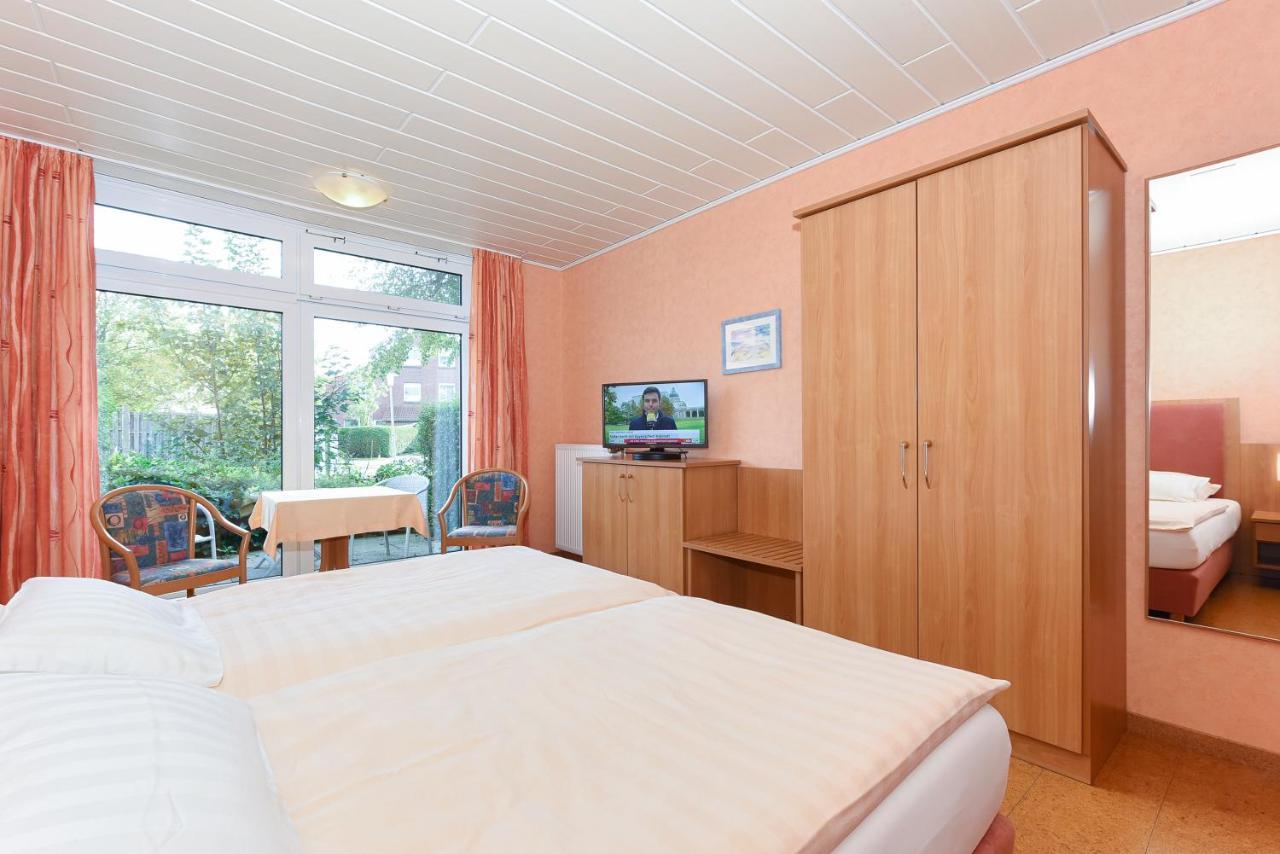 Hotel-Pension Altes Siel Bensersiel Exterior foto