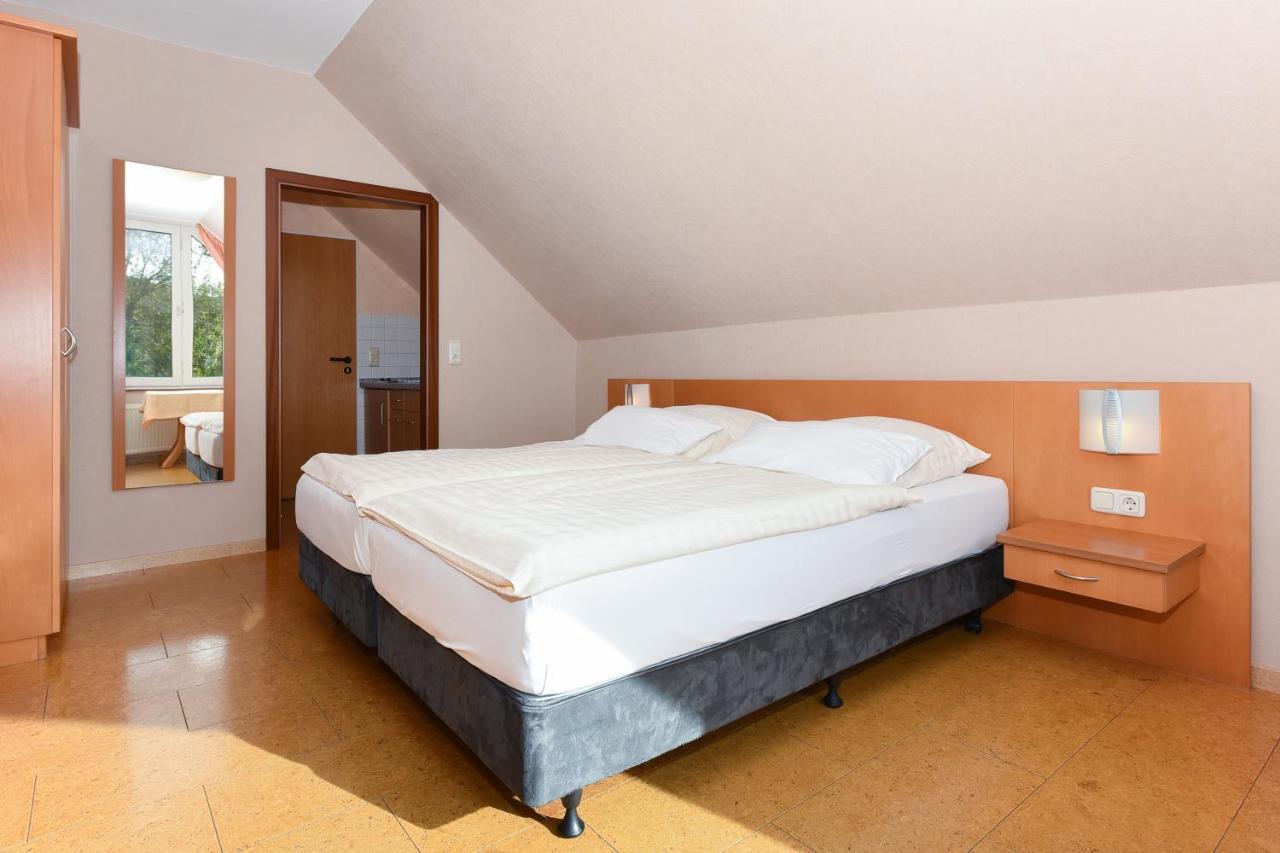 Hotel-Pension Altes Siel Bensersiel Exterior foto